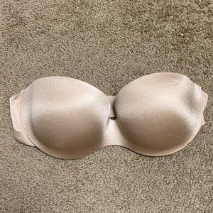 La SENZA "Body Kiss" 34C Seamless Nude Strapless Underwire Pushup Bra
